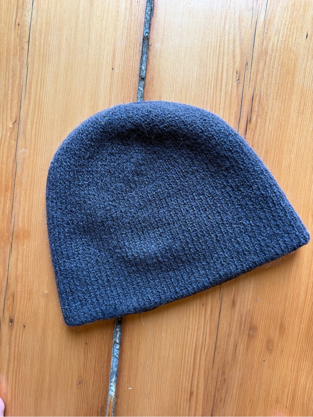 Lauren Manoogian charcoal gray knit beanie